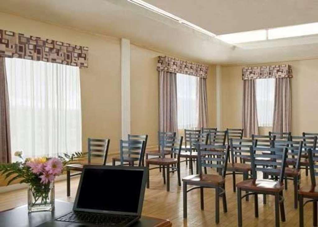 Econo Lodge City Centre Kingston Bekvämligheter bild